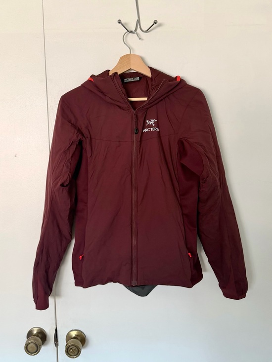 Arc'teryx Jackets & Blazers - Arcteryx atom LT hoodie jacket